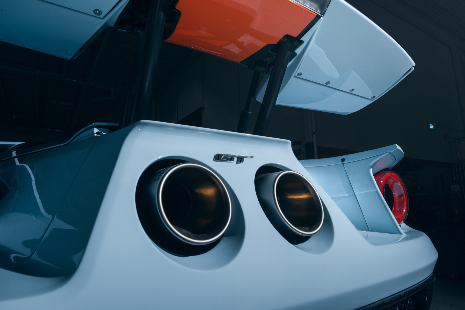 SMALL_2020-ford-gt3